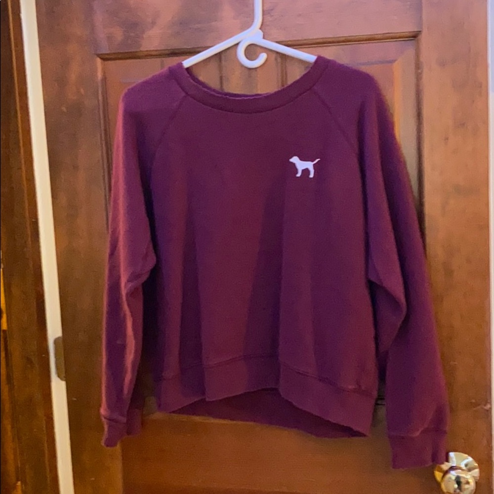 burgundy sweatshirt